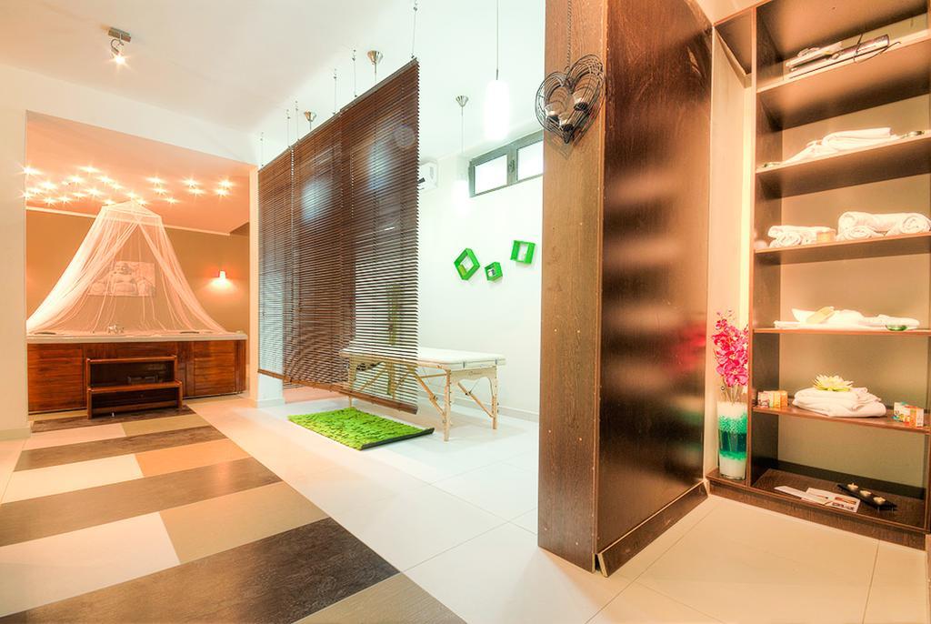 Domador Rooms & Apartments Bečići エクステリア 写真