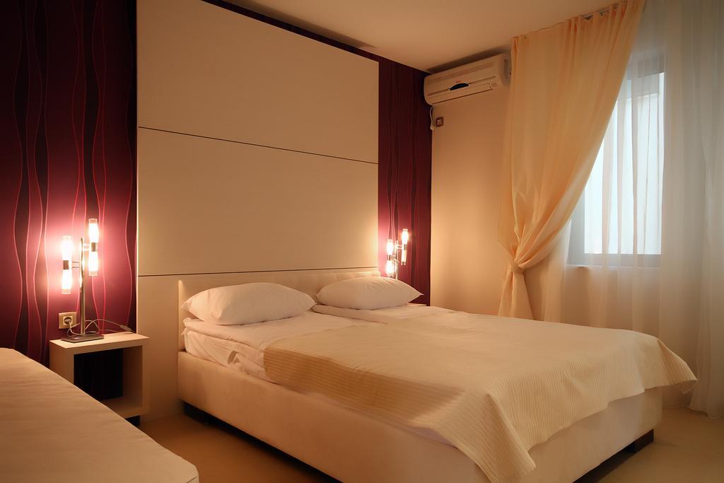 Domador Rooms & Apartments Bečići エクステリア 写真