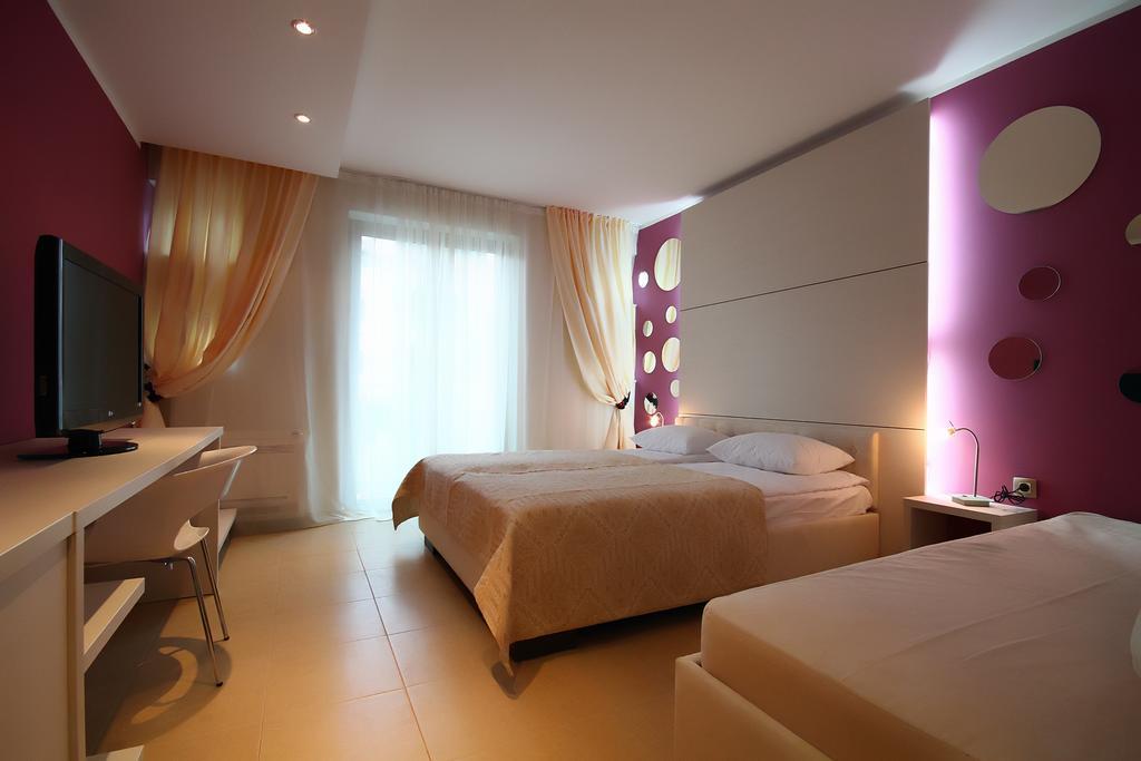 Domador Rooms & Apartments Bečići エクステリア 写真