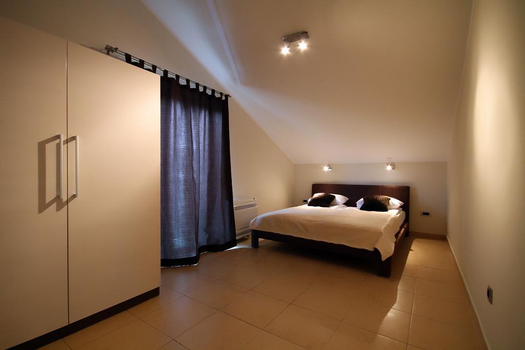 Domador Rooms & Apartments Bečići エクステリア 写真