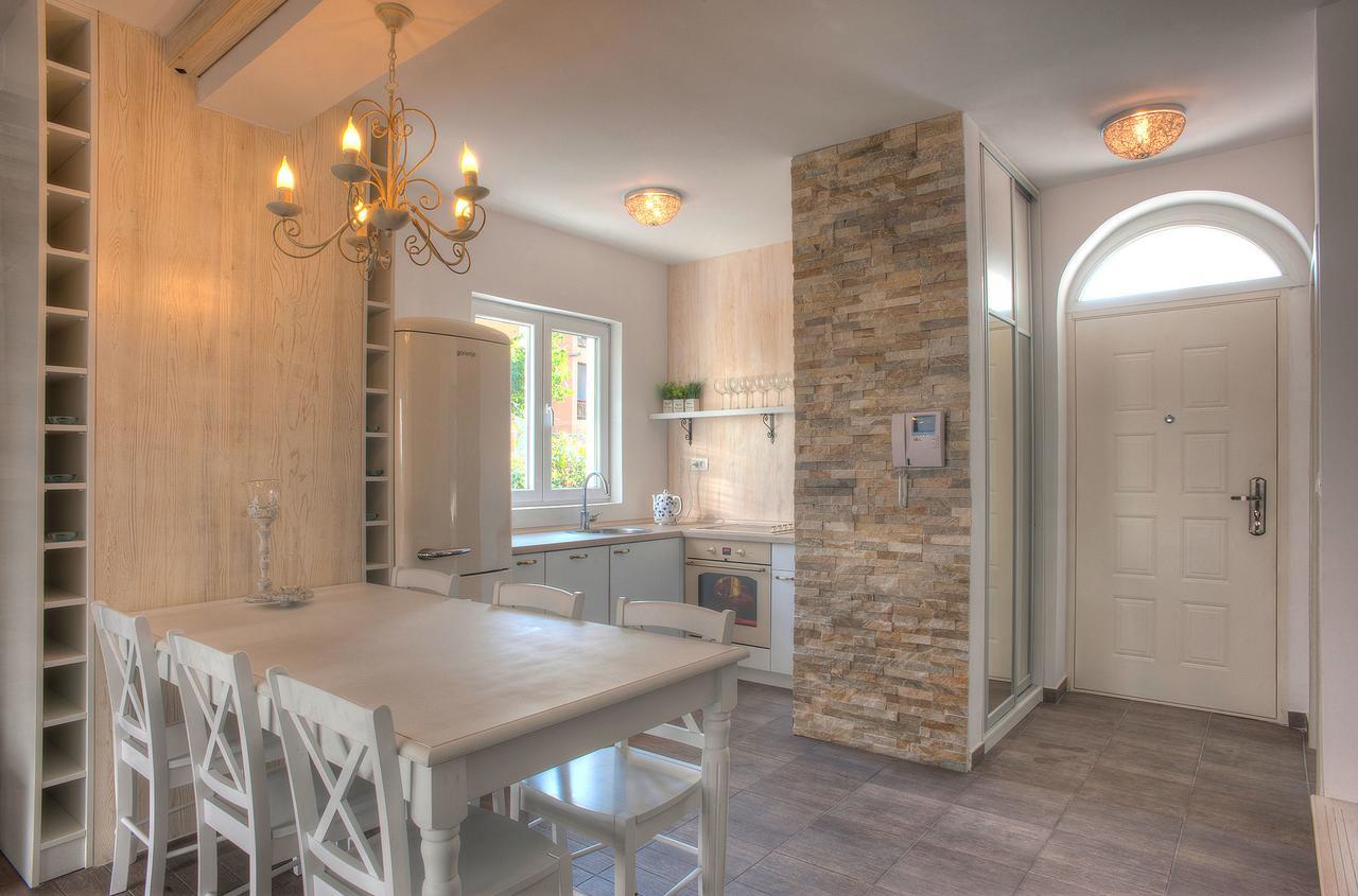 Domador Rooms & Apartments Bečići エクステリア 写真